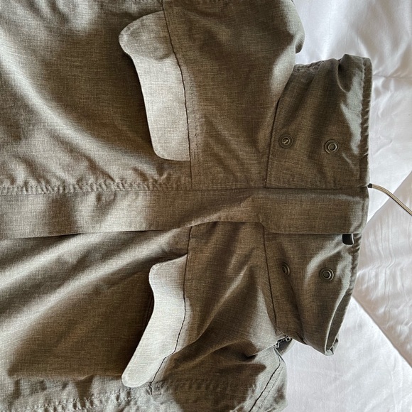 REI ELEMENTS WATERPROOF LIGHTWEIGHT JACKET PARKA SZ S - Picture 13 of 16